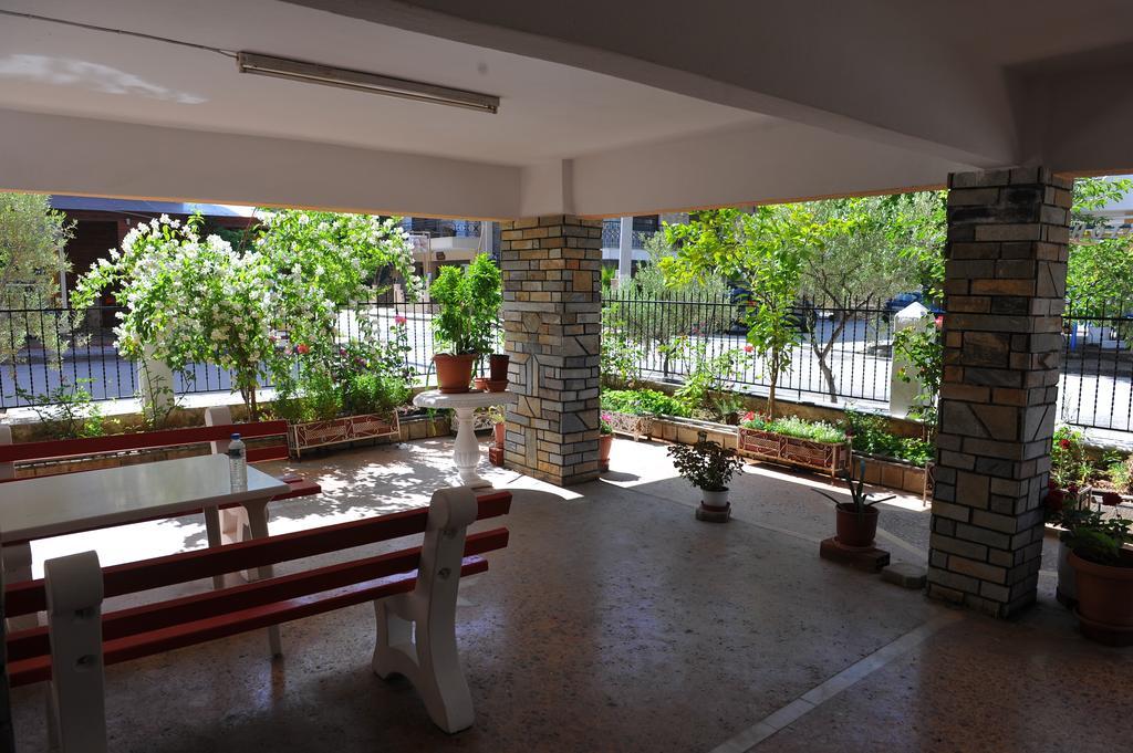 Apartments Dimitra 팔랄리아 디오니시우 외부 사진